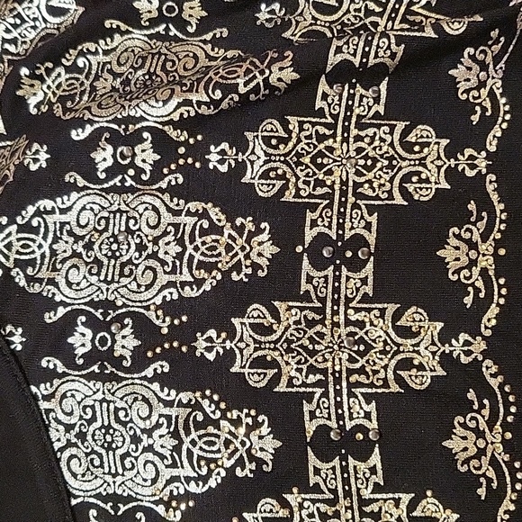 B.L.E.U. Blouse - Picture 11 of 12